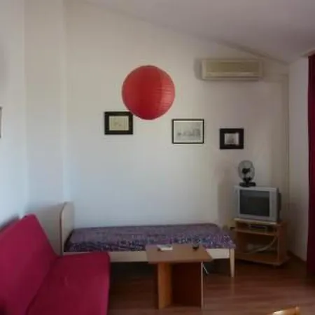 Jadro In Barbat Mit Grill Und Whirlpool By Interhome Apartamento *