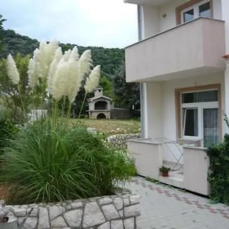 Jadro In Barbat Mit Grill Und Whirlpool By Interhome Apartment